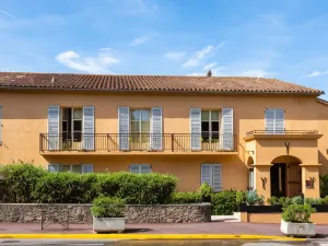Hôtel le Y
