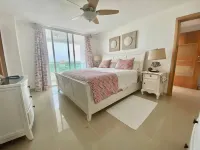 @Marbella Fabulous 3Br &3ba Pool and Beach  호텔