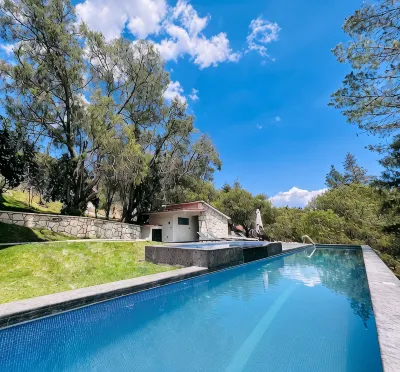 Finca Bermúdez Отели в г. 