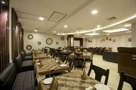 Best Western Swing High Katra Отели рядом с достопримечательностью «Shree Mata Vaishno Devi»
