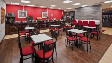 Best Western Plus South Holland/Chicago Southland