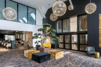 Inter-Hotel L'aquarium Hotels in Fresnes-les-Montauban