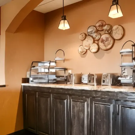 Best Western Plus Raton Hotel
