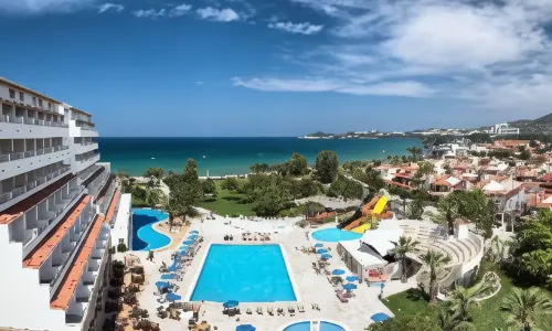 Batıhan Beach Resort & Spa