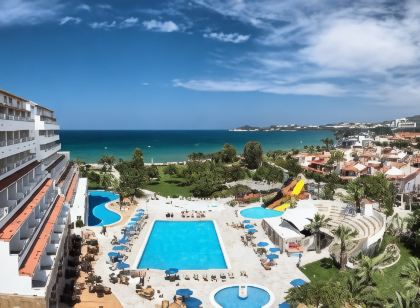 Batıhan Beach Resort & Spa