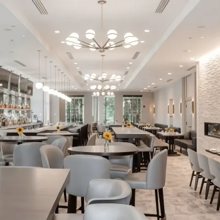 DoubleTree by Hilton Charlottesville