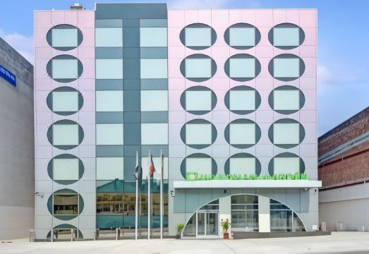 Wyndham Garden Brooklyn