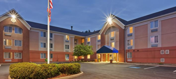 Candlewood Suites EAST SYRACUSE - CARRIER CIRCLE by IHG Hotels in De Witt