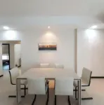 Falcon Looklocated in the center of the city and have a nice sea view