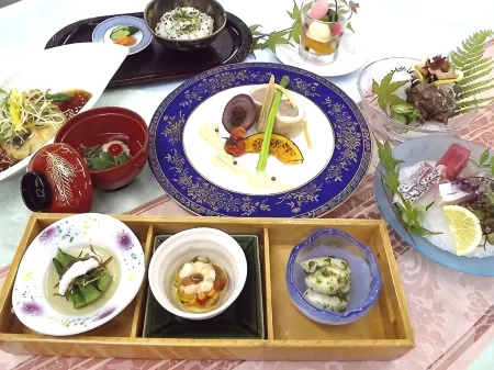 Hotel Saint Hill Nagasaki Отели рядом со станцией JR Nagasaki Station