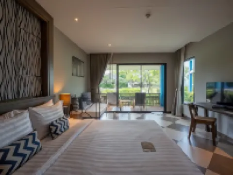 Coral Tree Villa Hua Hin คอรัลทรี วิลล่า หัวหิน โรงแรมในชะอำ