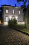 Lucca in Villa Lucrezia Hotels in East