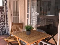 Be Oporto Apartments Clerigos Hotels near Cardosas Square