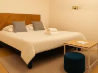 Résidence la Cocarde Hotel a Bourges