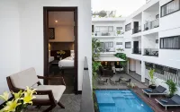 The Calm Oasis - piscina