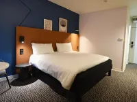 Hôtel ibis Laval le Relais d'Armor