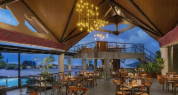 Niagara Hotel Lake Toba & Resorts