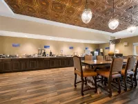 Best Western Bandera Suites  Saloon Hotele w: Bandera County