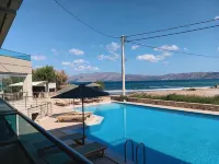 Nautilus Bay Hotel - Beach
