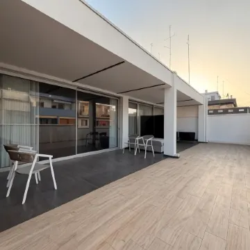 MARI Luxury Rooms and Suites