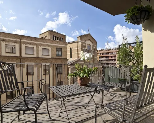 The Fisher Hotel Hotels near Hobe Fort