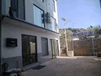 Fuxian Lake Yihuyuan Chinese Inn - موقف سيارات