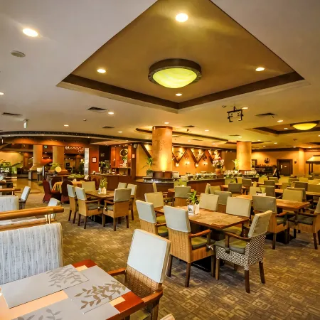 Planet Holiday Hotel & Residence