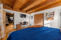 Close to Town and Nature! Trailer Parking/Easy Access, New Hot Tub, Dog Friendly - 4つ星