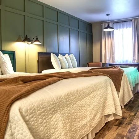 New Room by Silver Dollar City + Shuttle + Pool