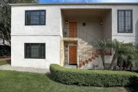 Prime Montecito Beach Location