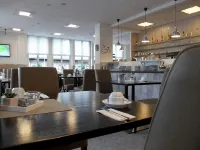 Stadt-Gut-Hotel Großer Kurfürst - فطور