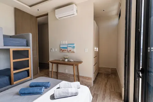 Luxury Modern Beachfront Apartment - Incredible Sunrise and Sunset View