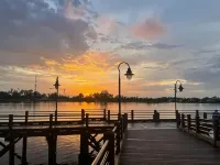 Steer on Dock Wilmington Private Mansion Apartment