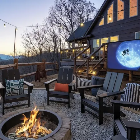 Wengen Chalet - Outdoor Theater, Views, Sauna, Cold Plunge, Hot tub, Firepit