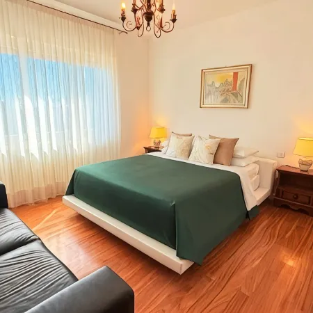 Venice Mestre Station Entire Apartment, Casa Marco