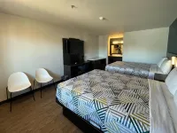 Studio 6 Lake Elsinore, CA - Motels