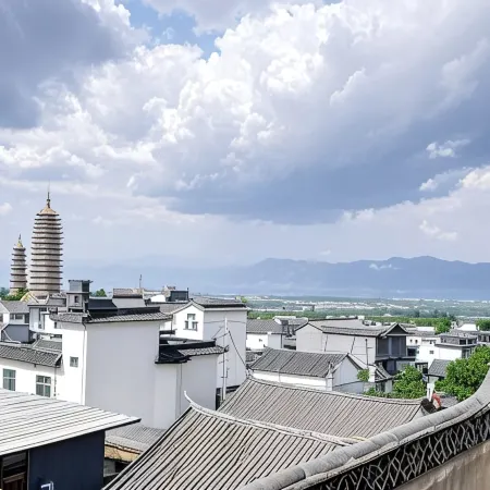 Dali Love Inn (Chongsheng Temple Three Pagodas Branch, Dali Ancient Town)