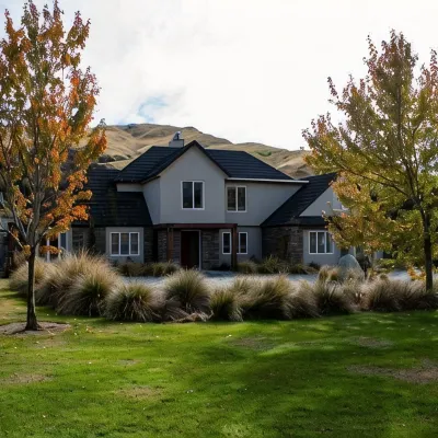 Queenstown Country Lodge Hotels near Lake Hayes Walkway