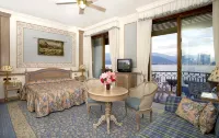 Hotel Astoria