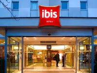 Ibis Paris Porte d'Orléans Hotels near ESG Management School