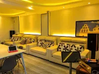 Jiuzhaigou Dongyunge Hotel Отели в г. Цзючжайгоу
