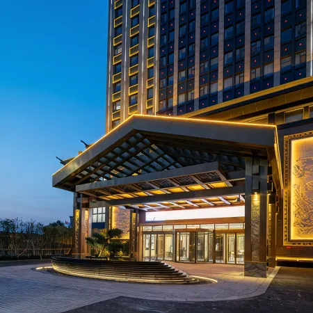 Yili Luxury Hotel