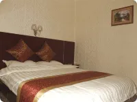 Fugou Yijia Express Hotel Hotel a Fugou