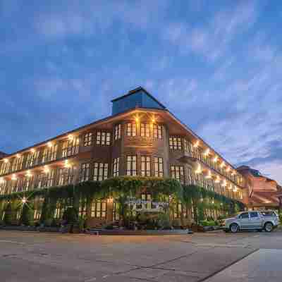 Busyarin Hotel Hotel Exterior