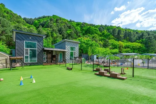 Gapyeong Dingdongdaeng Pet&Spa Poolvilla - Pet friendly