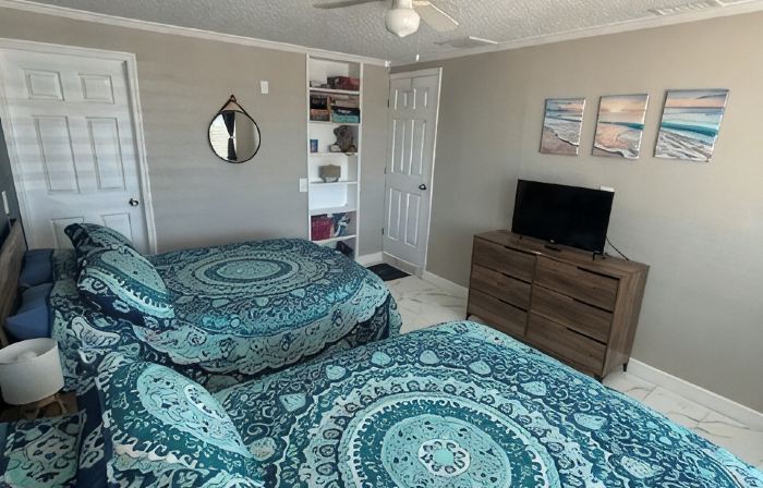 Gorgeous Seaside Seashell Cottage With Kayaks Included!!!