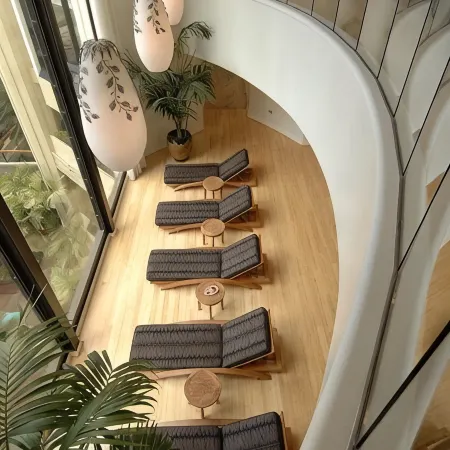 Hyatt Regency Waikiki Beach Resort & Spa