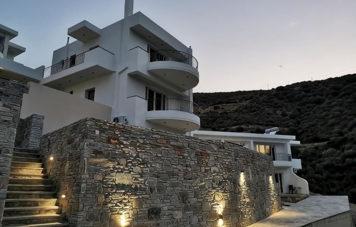Heliopetra Sea View Studios
