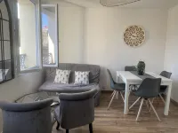 Cozy apartment, in the heart of the city, near parking, port, public garden