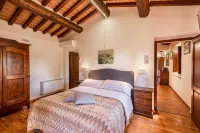 Villa Baiocco Umbrian Farmhouse Private Heated Pool Walking Distance to Town - Homestays